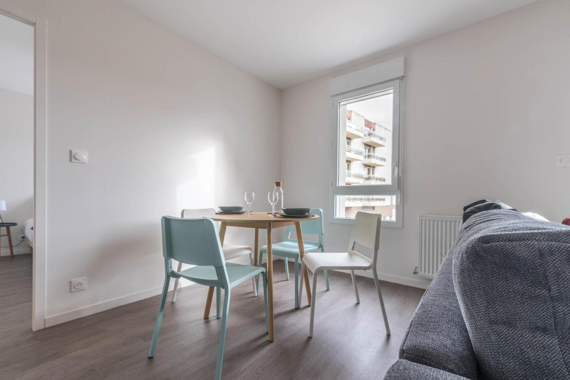 Theo - T2 Proche Gare Apartment เลอม็องส์ ภายนอก รูปภาพ